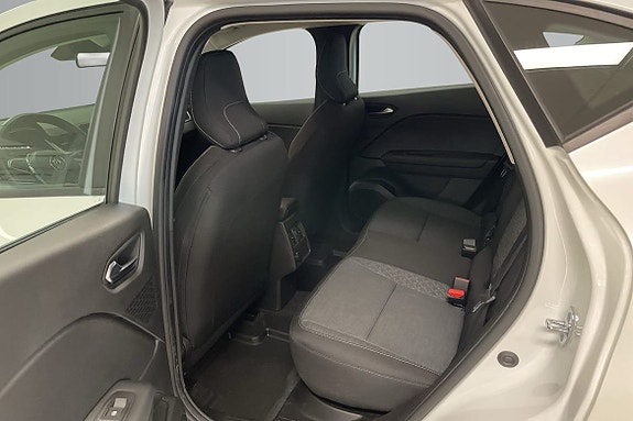 Renault Captur 11 of 18