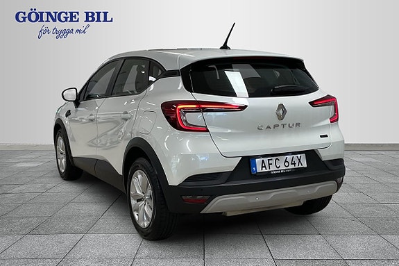 Renault Captur 6 of 18