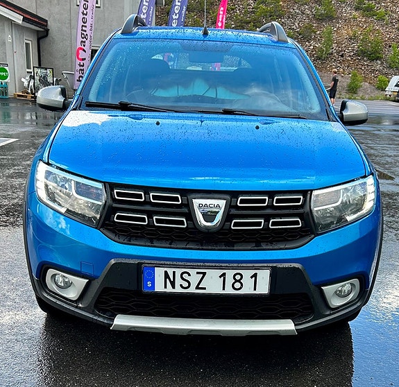 Dacia Sandero Stepway 3 of 5