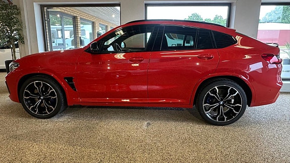 BMW X4 13 of 14