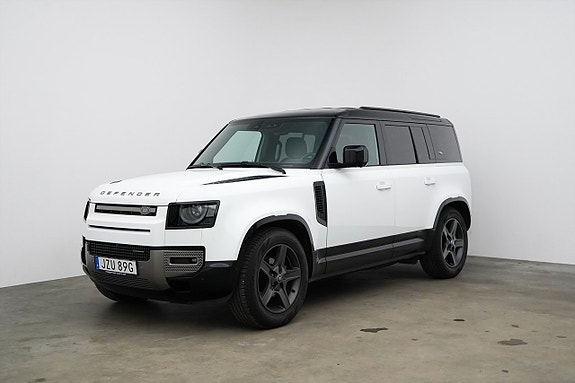 Land Rover Defender 110 23 of 23