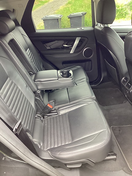 Land Rover Discovery Sport 6 of 17