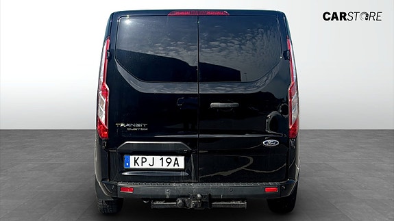 Ford Transit Custom 7 of 14