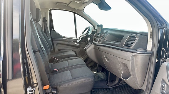 Ford Transit Custom 3 of 14
