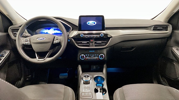 Ford Kuga 4 of 19
