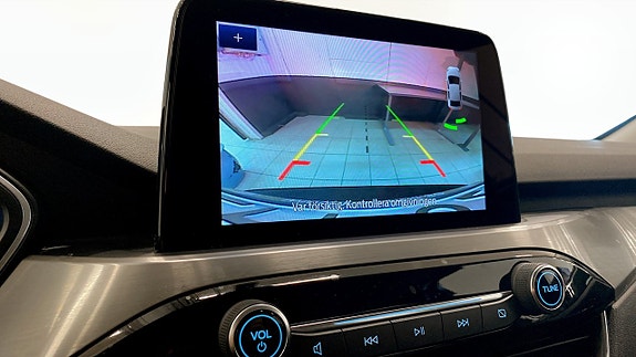 Ford Kuga 16 of 19
