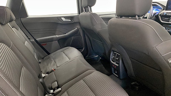 Ford Kuga 5 of 19