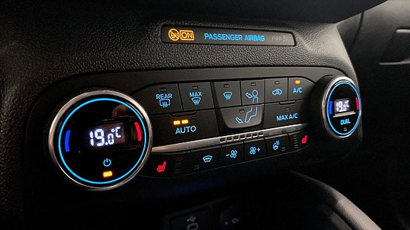 Ford Kuga 14 of 19