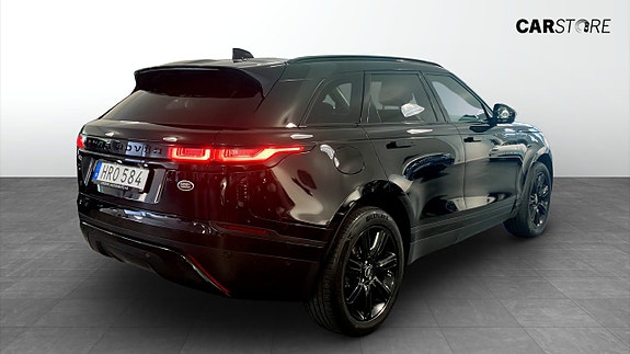Land Rover Range Rover Velar 2 of 5