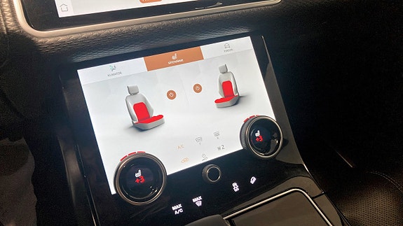 Land Rover Range Rover Velar 17 of 25