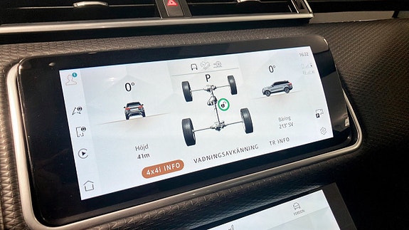 Land Rover Range Rover Velar 15 of 25