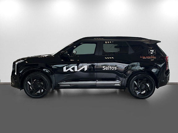 Kia Seltos 4 of 18