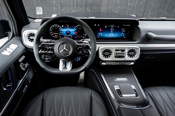 Mercedes-Benz AMG GT 63 11 of 30