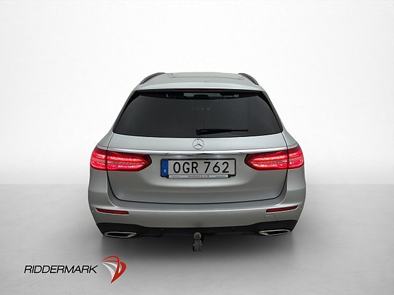 Mercedes-Benz E200 7 of 30