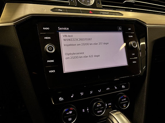 Volkswagen Passat Alltrack 28 of 28