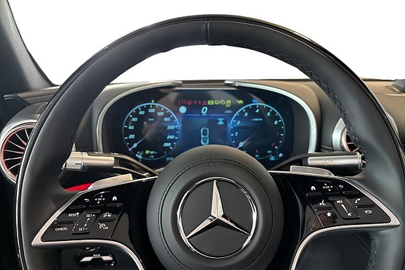 Mercedes-Benz SLR 7 of 12