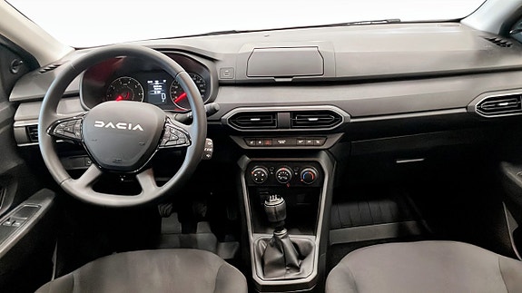 Dacia Sandero 4 of 5