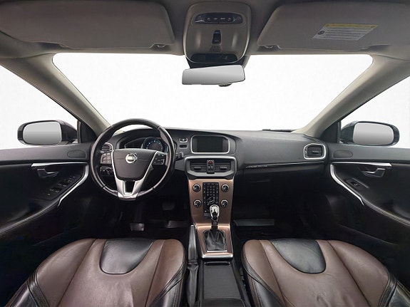 Volvo V40 Cross Country 13 of 30