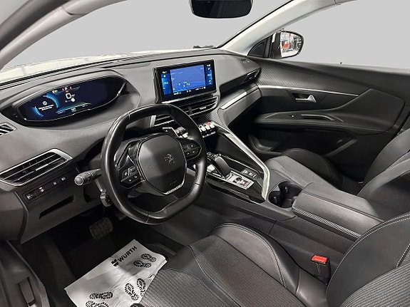 Peugeot 3008 14 of 21