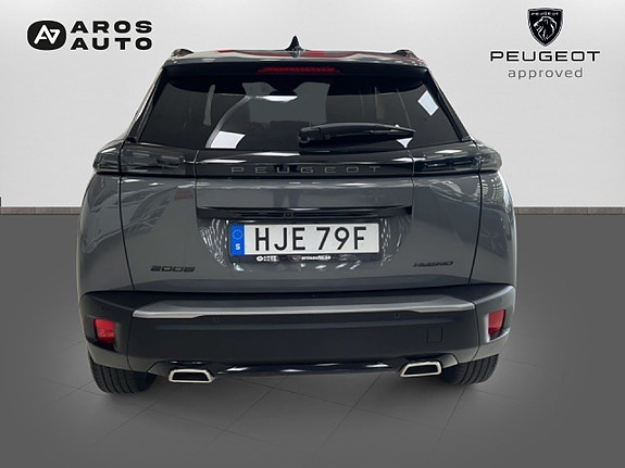 Peugeot 2008 4 of 5