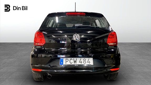 Volkswagen Polo 5 of 5