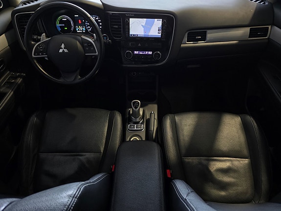 Mitsubishi Outlander 11 of 17