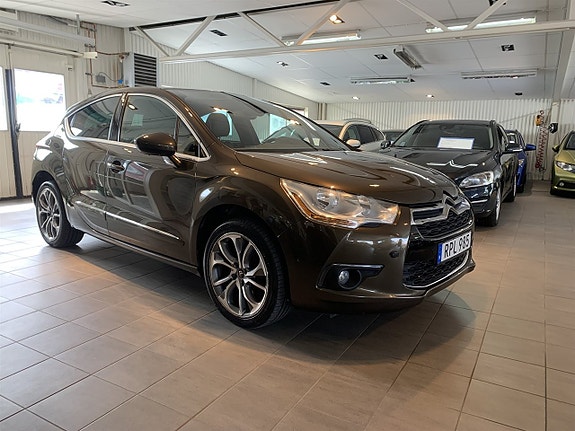 Citroen DS4 2 of 5