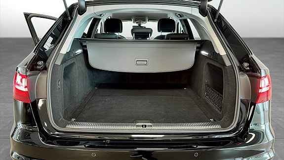 Audi A4 12 of 14