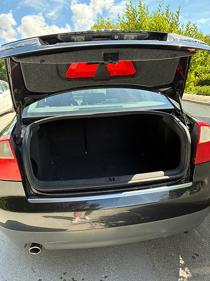Audi A4 4 of 5