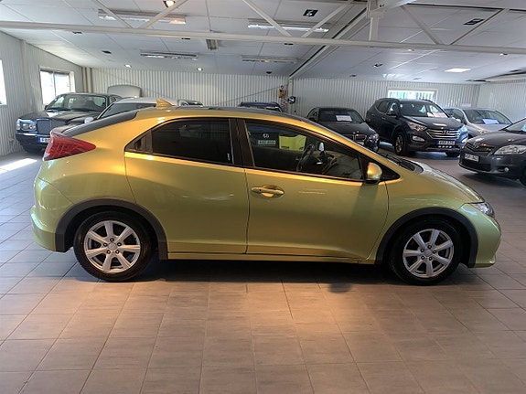 Honda Civic 4 of 5