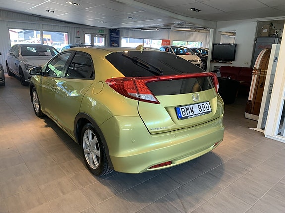 Honda Civic 3 of 5
