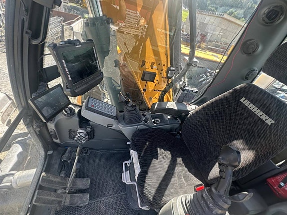 Liebherr R920 Compact 2023 Makin 3D 1203 timmar 8 of 12
