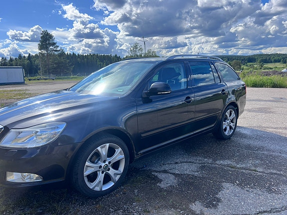 Skoda Octavia 3 of 15