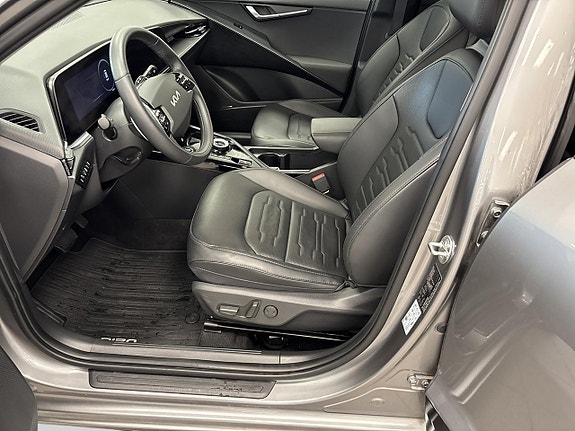 Kia Niro 8 of 16