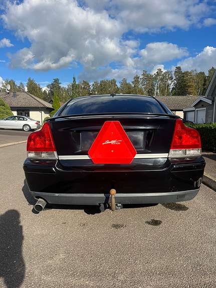 Volvo S60 5 of 8