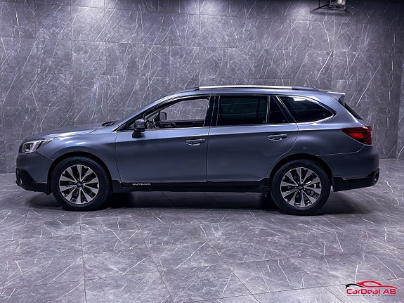 Subaru Outback 8 of 30