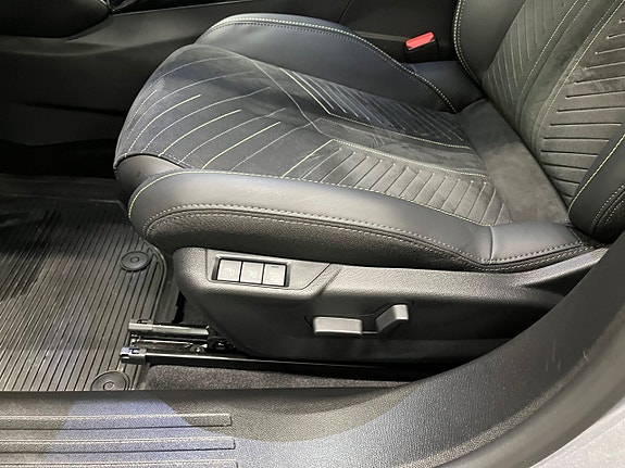 Peugeot 2008 11 of 11
