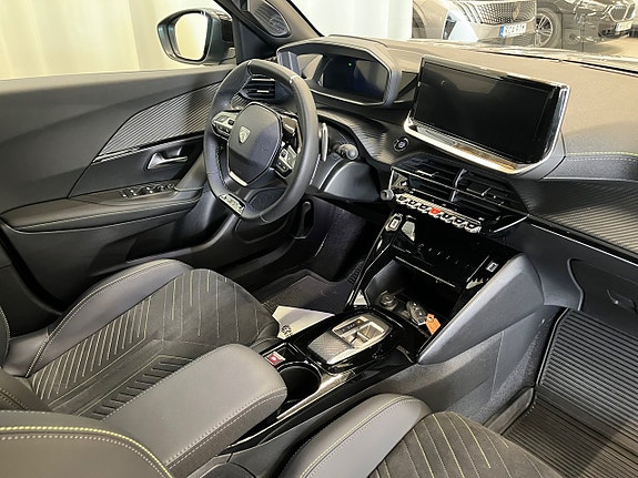 Peugeot 2008 6 of 11