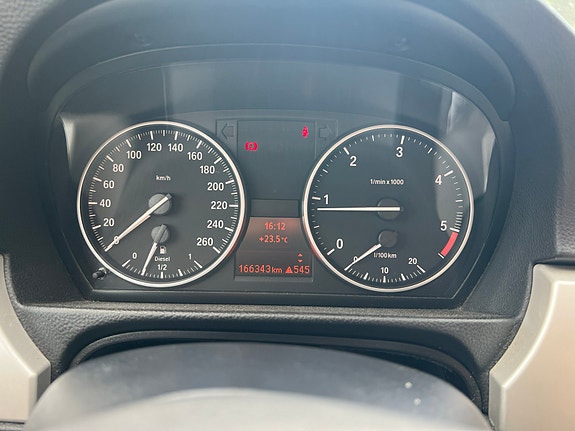 BMW 320d 5 of 5