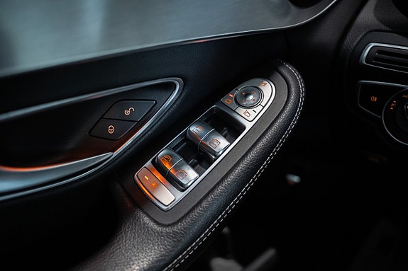 Mercedes-Benz C200 d 26 of 30