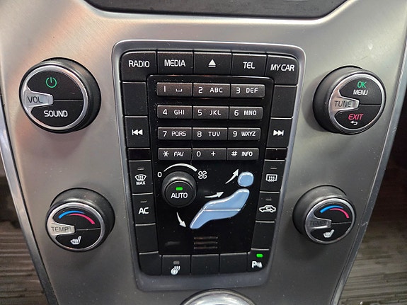 Volvo V70 23 of 25