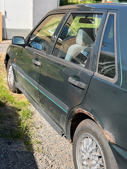 Volvo 460 4 of 5
