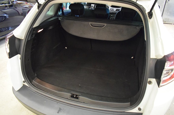 Renault Megane 14 of 15