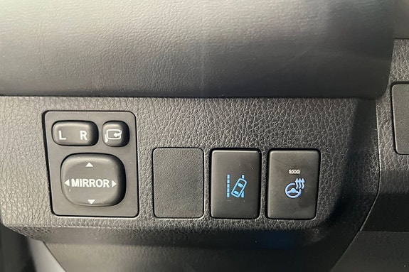 Toyota RAV4 25 of 26