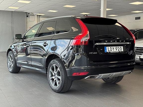 Volvo XC60 5 of 5