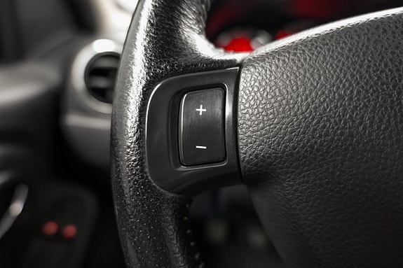 Dacia Duster 8 of 19