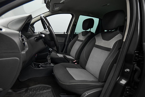 Dacia Duster 4 of 19