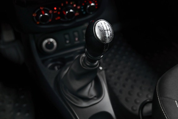 Dacia Duster 16 of 19