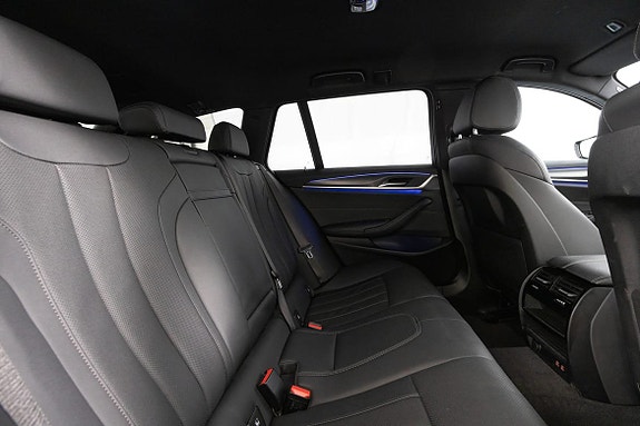 BMW 520d 15 of 25