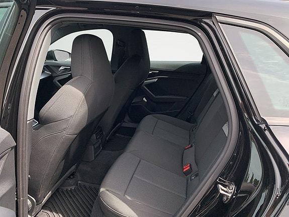 Audi A3 9 of 12
